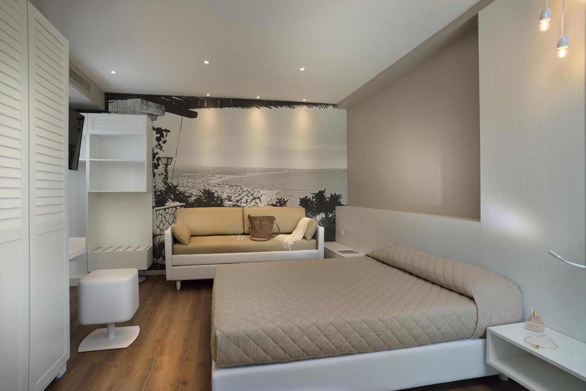 Embassy Hotel & Spa Cattolica Luaran gambar